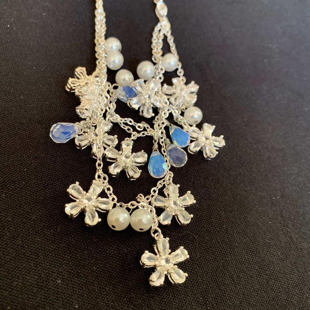 JLO Silver Flower Necklace